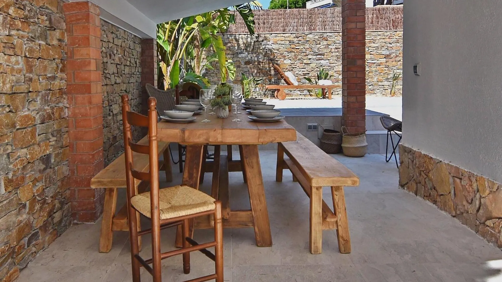 Villa For 4 Persons In Costa Brava L'Escala