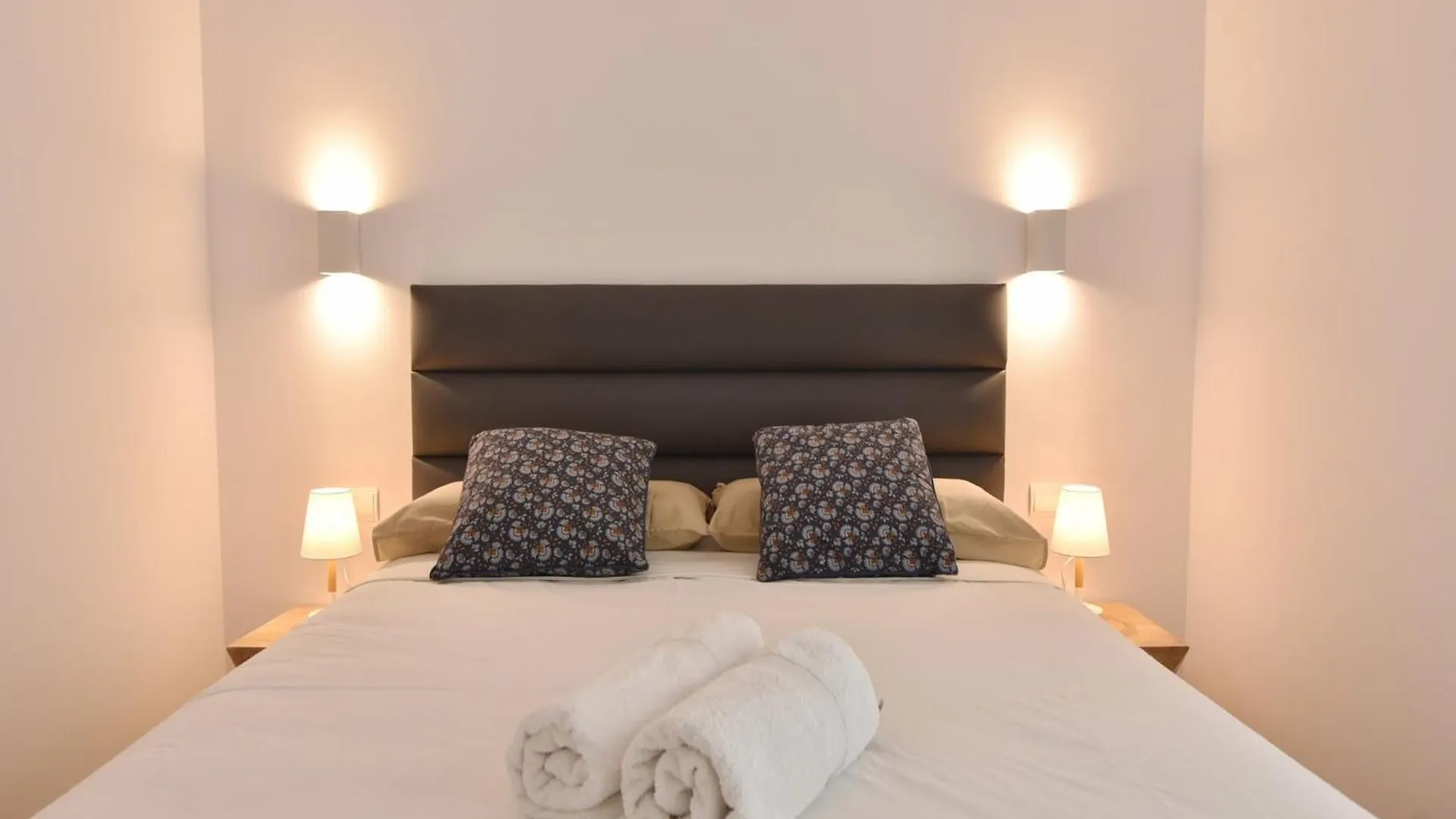Villa For 4 Persons In Costa Brava L'Escala