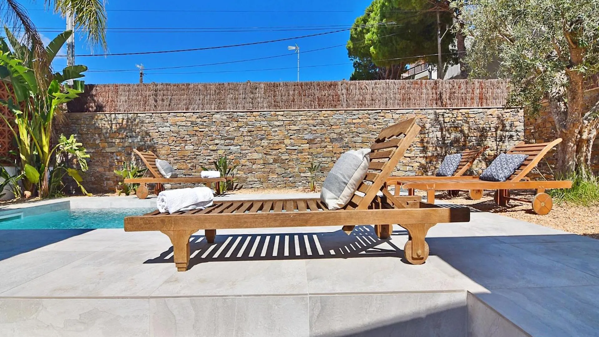 Villa For 4 Persons In Costa Brava L'Escala